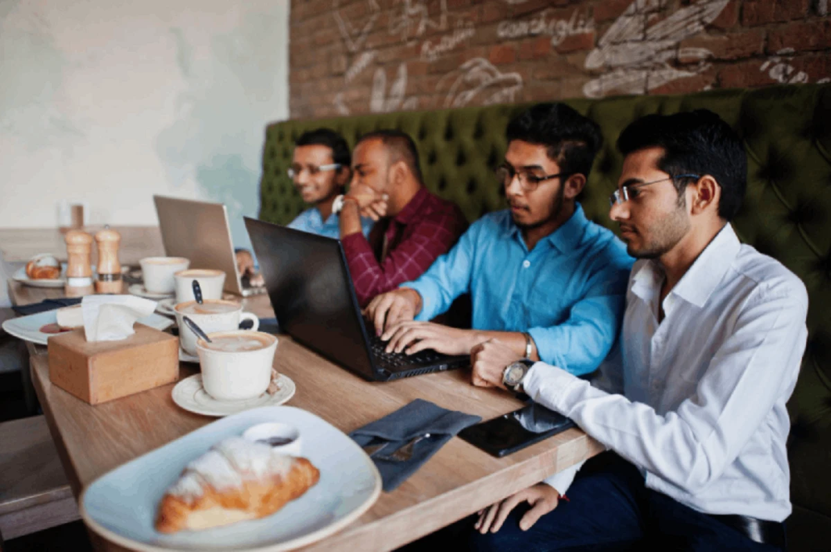 e-KHOOL's  Successful LMS Product Team
