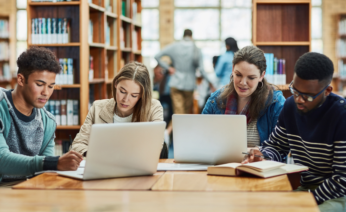 Laptop tools supporting flexible and efficient digital education